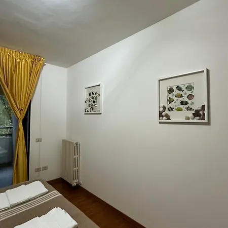 Διαμέρισμα Station *